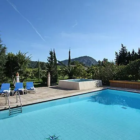 Villa Sleeps 12 With Pool Air Con And Wifi