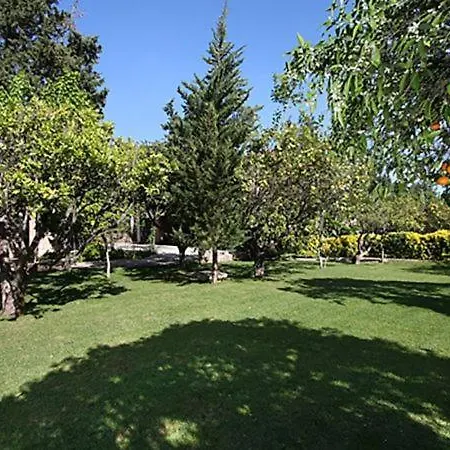 Villa Sleeps 12 With Pool Air Con And Wifi